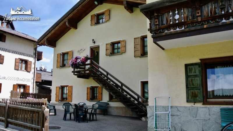 Baita Epi Cusini By Livigno Accomodation Экстерьер фото